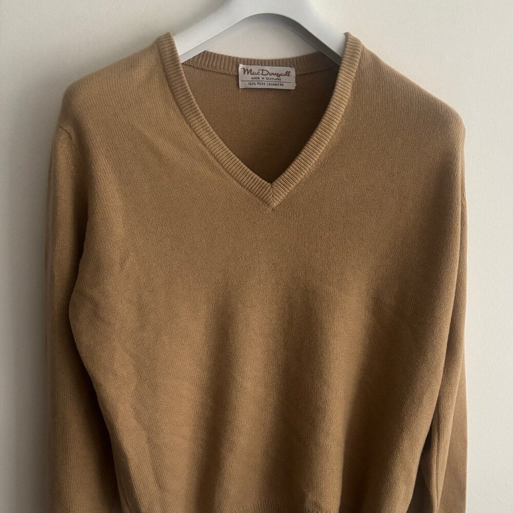 Vintage MacDougall Tan Beige Cashmere V-neck Sweater - Medium/Large Scotland